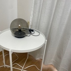 IKEAベッドサイドセットの画像