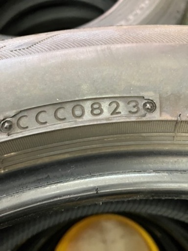 タイヤ　