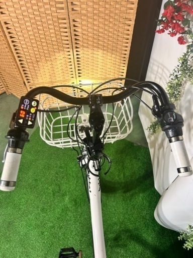 No.127 ブリヂストン 電動アシスト自転車 bikke 2 e（ビッケ ツー e）A84 3人乗り対応 20型 内装3段変速整備済