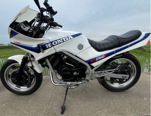 HONDA vt250f FE型　旧車　書類あり　実働