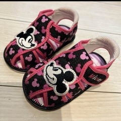 【新品未使用】ミッキーマウス　サンダル　13cm