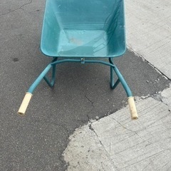 三輸台車
