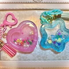 【夏休みワークショップ】レジンキーホルダーを作ろう♪の画像