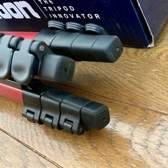 【お取引中】Velbon 三脚 レバー式 EX-440 RED 4段 小型 3Way雲台クイックシュー付き アルミ製 の画像