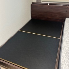 セミダブルベッド　KOIZUMI の画像