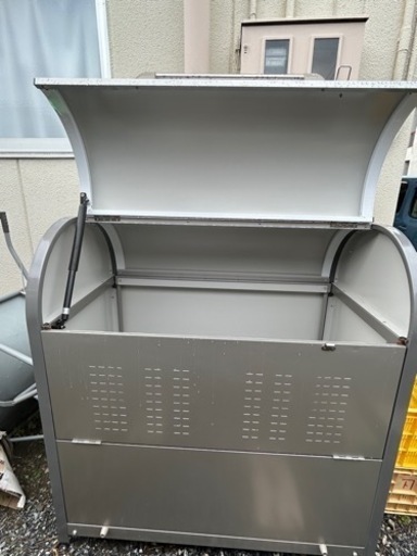【最終値下げ】ごみ収集庫 