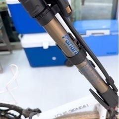 ルイガノ クロスバイク 空気入れ スタンド付き