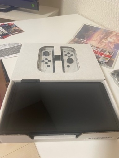Nintendo Switch有機ELモデル　キズなしほぼ新品、ゼルダ、、