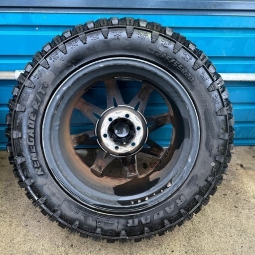 バリスティックホイール20インチ　PCD139.7
