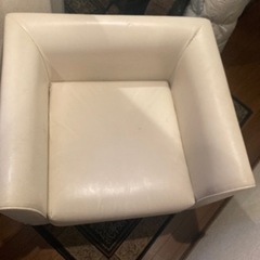 1人がけソファ　白　ホワイトtv鑑賞に　無料　引き取り限定の画像