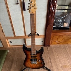 エレキギター　ご連絡いただいた順に交渉してます