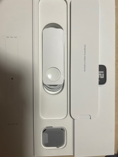 　【決定しました】Apple Watch SE 第二世代 40mm GPSモデル