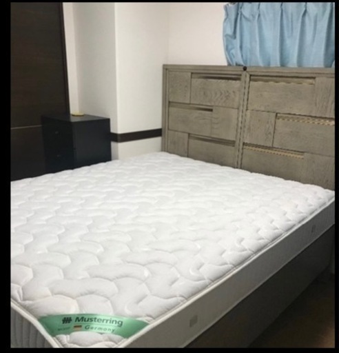 クイーンサイズ、ベッドフレーム