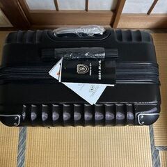 スーツケース　新品　１００L の画像