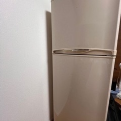 冷蔵庫　シャープ