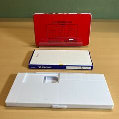 サクラマット水彩絵の具12色（5ｍl）＋パレット＋uni色鉛筆12色セットの画像