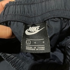 ナイキ　トレーニングウエアの画像