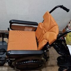 新座市より、ナショナル/リラクターン/車イス/車椅子/折りたたみ...
