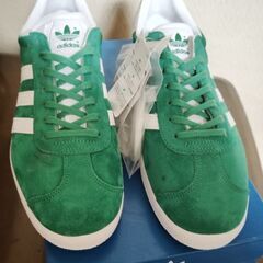 adidas(GAZELLE) 27.5 新品の画像