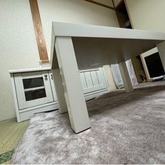 【成立】IKEAロー テーブル の画像