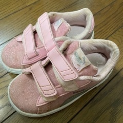 プーマスニーカー15㎝　子供靴　中古キッズシューズ　PUMAピンクの画像