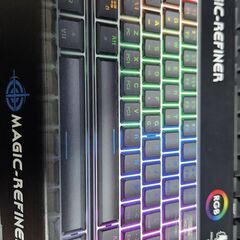 Magic-Refiner MK21-61Key　SteelSeries RIVAL 300 WHITE　青軸メカニカルキーボード、マウスセットの画像