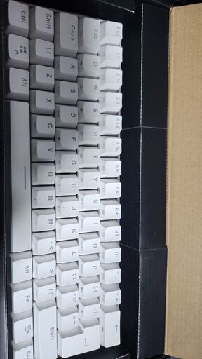 Magic-Refiner MK21-61Key　SteelSeries RIVAL 300 WHITE　青軸メカニカルキーボード、マウスセット