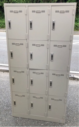 ⭐︎中古品　12人用ロッカー　900×515×1790mm　事務用品⭐︎