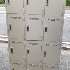 ⭐︎中古品　12人用ロッカー　900×515×1790mm　事務用品⭐︎