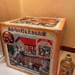 シルバニアファミリー　人形+小物+あかりの灯る大きなお家