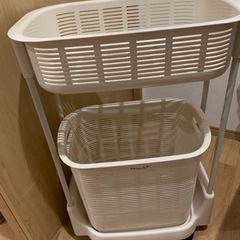 ランドリーバスケット　洗濯かご