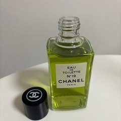CHANEL香水　ボトルタイプの画像