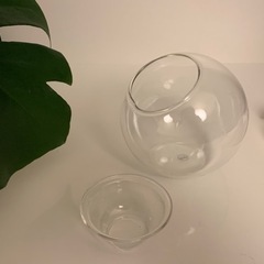 未使用　ガラス フラワーベース 花瓶の画像