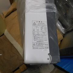 窓用エアコン　KOIZUMI　KAW-1912　2021年製　枠...