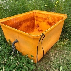 水オケ　800リットル

