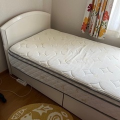 シングルベットフレーム