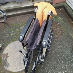 ナショナル/リラクターン/車イス/車椅子/折りたたみ/自走式/National/ひばりヶ丘の画像