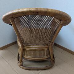籐の椅子の画像