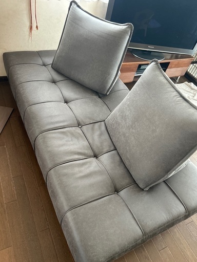 背もたれ可動ソファ