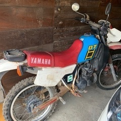 ヤマハ　DT125
　の画像