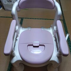 安寿　ポータブルトイレ　FX-CP”ちびくまくん”　【未使用】