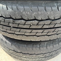 車のパーツ タイヤ、ホイールの画像