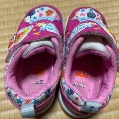 アンパンマンスニーカー
の画像