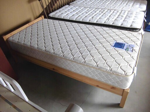 シングルベッド マットレス付き 幅100×長さ201×高さ58cm 木製 寝具 家具 苫小牧西店