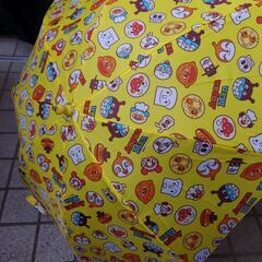 アンパンマン傘の画像