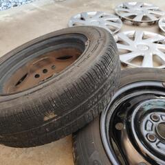 ダイハツ タント サマータイヤ4本 鉄ホイール　155/65 R 14　カバー付きの画像