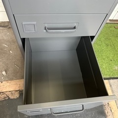 IKEA イドーセン　ワゴン　幅42 奥45 高さ60cmの画像