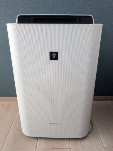 SHARP シャープ　空気清浄機　KC-J50