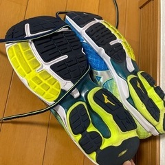 美品 ほぼ未使用品 MIZUNO ランニングシューズ WAVE RIDER 26.5の画像