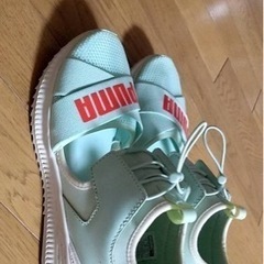 PUMA サンダルの画像